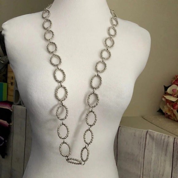 VTG Trifari Textured Oval Link Necklace. 36” - Picture 1 of 5